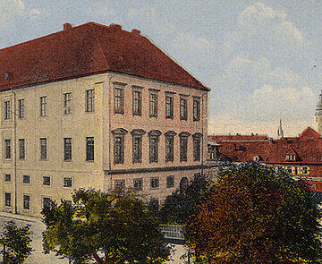 Ab 1895 war das badische Train-Bataillon Nr. 14 in der Karlsburg stationiert