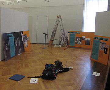 Aufbau einer Sonderausstellung