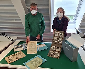 Seit Mai 2021 befindet sich die wertvolle Sammlung der Warenhausdynastie Knopf im Stadtarchiv 