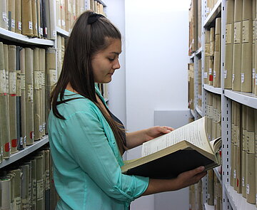 Auszubildende im Stadtarchiv