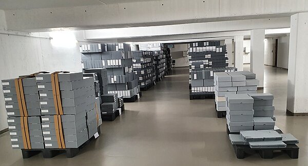 Außenlager in der Neisser Straße 10 im Waldstadtzentrum, 2021