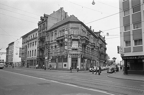 Das Gebäude Kaiserstraße 95, das einst den Star-Club beheimatete, im Juni 1973 kurz vor dem Abriss im Rahmen der Altstadtsanierung