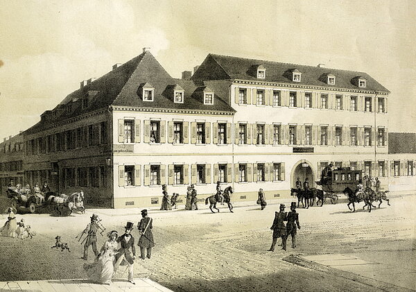 Gasthaus zum Goldenen Kreuz, 1811 erbaut, Postwagen-Expedition, ab 1823 auch Posthalterei