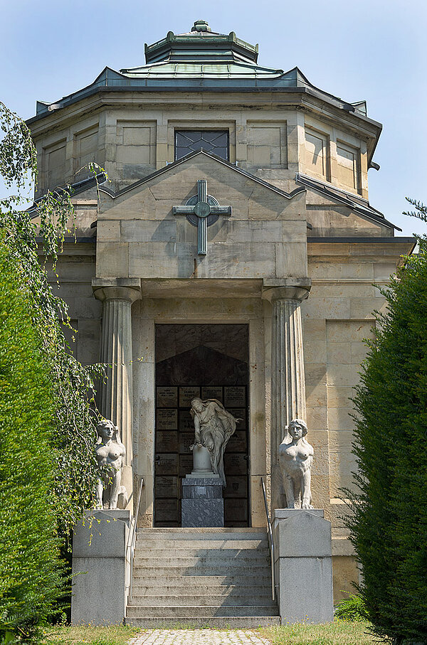 Das Bürklin-Mausoleum auf dem Karlsruher Hauptfriedhof